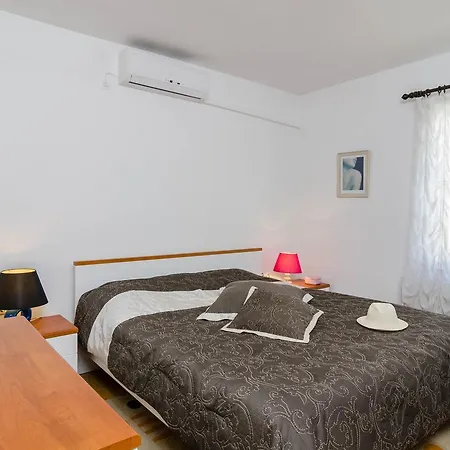 The Modern Equipped Holiday Is Located In An House.
