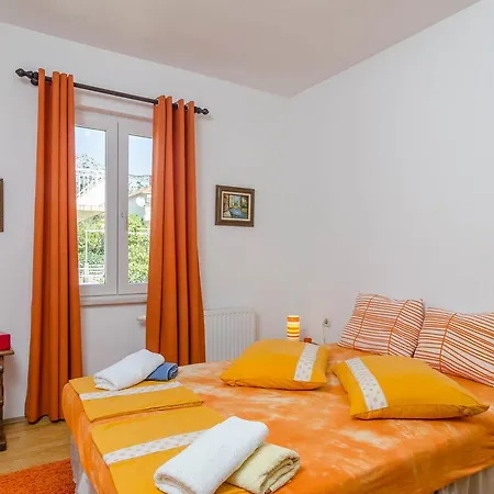The Modern Equipped Holiday Is Located In An House. Orebić